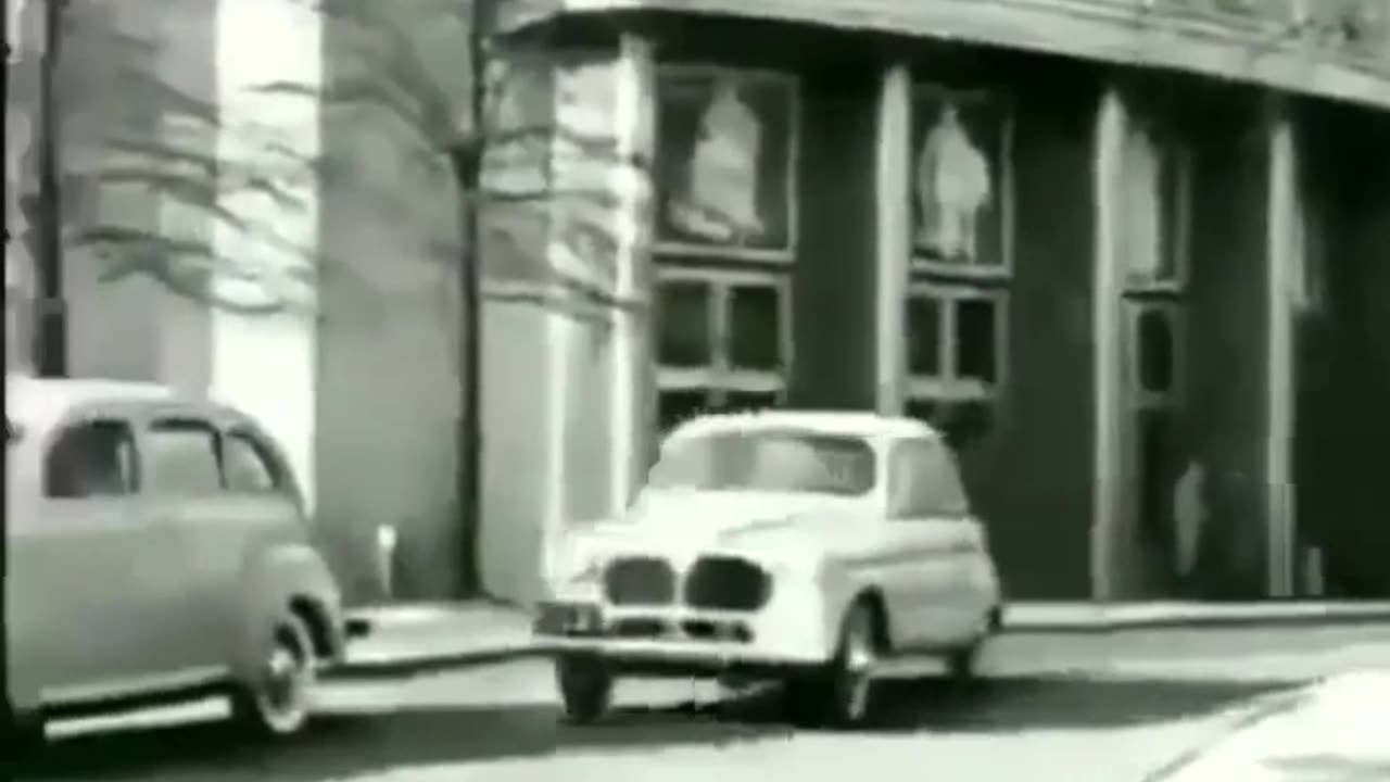 HENRY FORD’S HEMP CAR