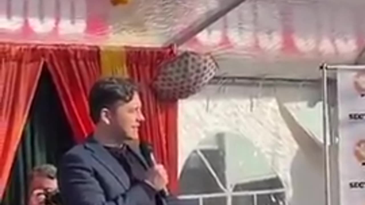 Pandering Pierre Poilievre calling for direct flights between Amritsar, India and Canada.