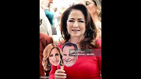❤️❤️Gloria Estefan speaks at the Lili Estefan and Raul De Molina Hollywood Walk of Fame ceremony❤️❤️