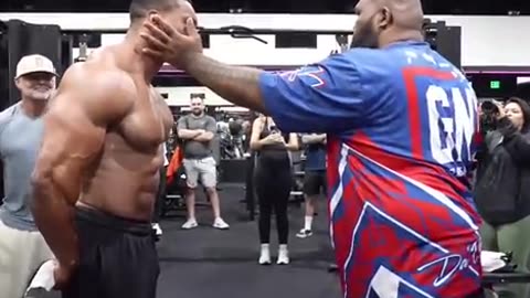 Ouch! Larry Wheels Get Knocked Out By Power Slap Super Heavyweight #larrywheels