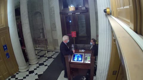 0216USCS02UpperSenateDoorInterior_2021-01-06_21h40min03s183ms.mp4