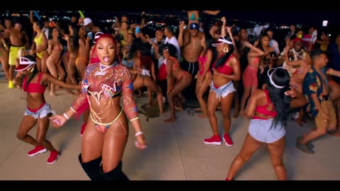 Megan Thee Stallion - Hot Girl Summer ft. Nicki Minaj & Ty Dolla $ign [Official Video]