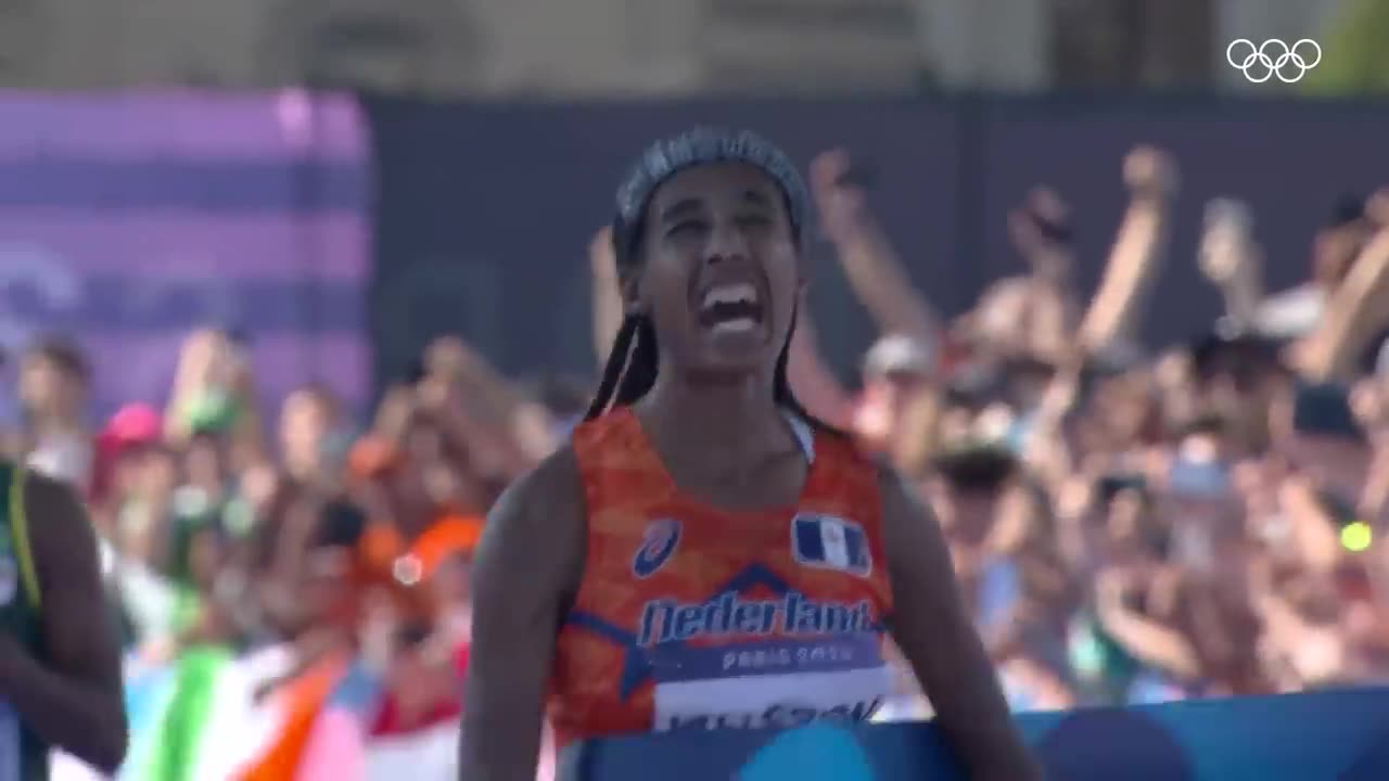 Top 10 Moments Incredible Final Sprints in Athletics at #Paris2024 🏃♂️💨