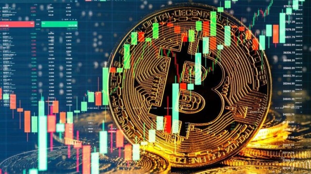 Bitcoin’s Top Signal Is About to RESET the Crypto Market (Once Again!)