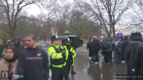 Speakers Corner-Part 3-Mansur Makes More Excuses On Why Not To Talk To Junior, Muslim Lady Helps Him