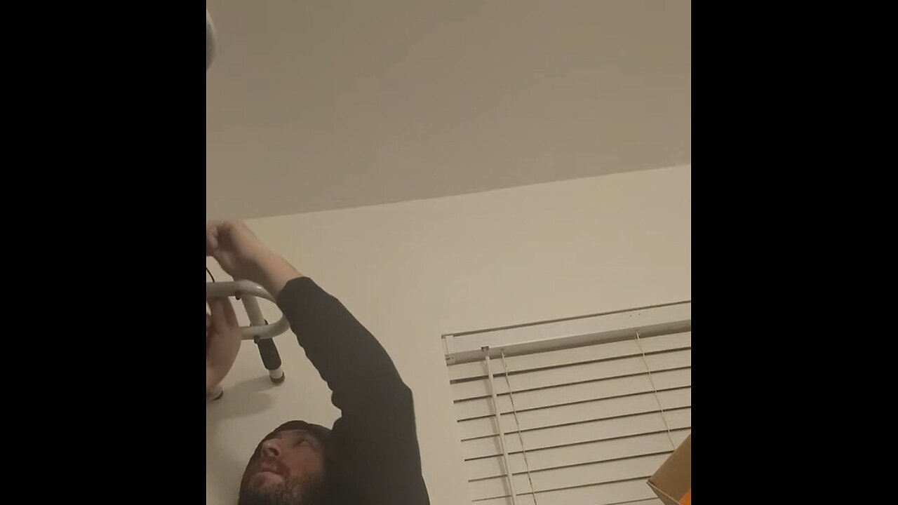 IP2 Stories - Aldy1k Showering & Trolls Peach! She Gets Angry Throws Slaps at Aldy