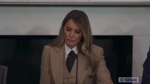 Melania Trump slams Democrats at deepfake roundtable