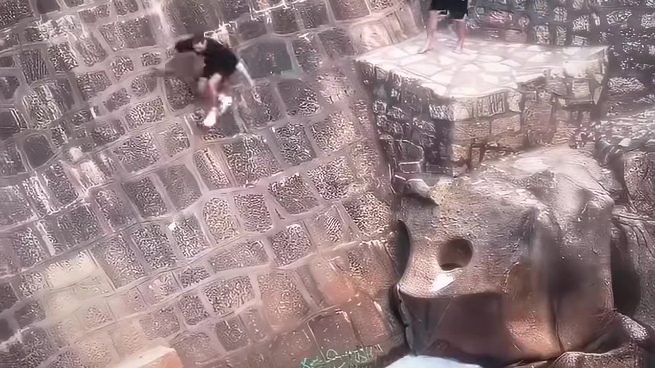 Others wall running vs this man