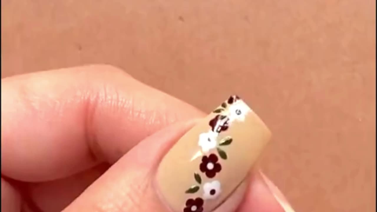 💅🌸Easy Floral Nail Art Design Tutorial! 🌷 | Nail Trends