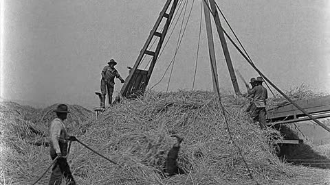 Buster Keaton The Scarecrow 1920