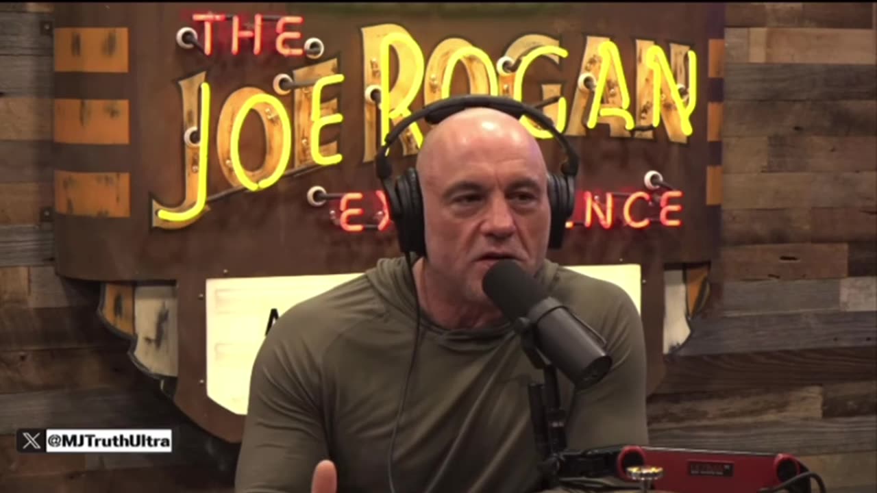 Joe Rogan: Elizabeth Warren is a F*cking Liar!