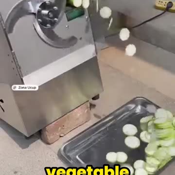 The SHOCKING Truth About This "Still" Knife!