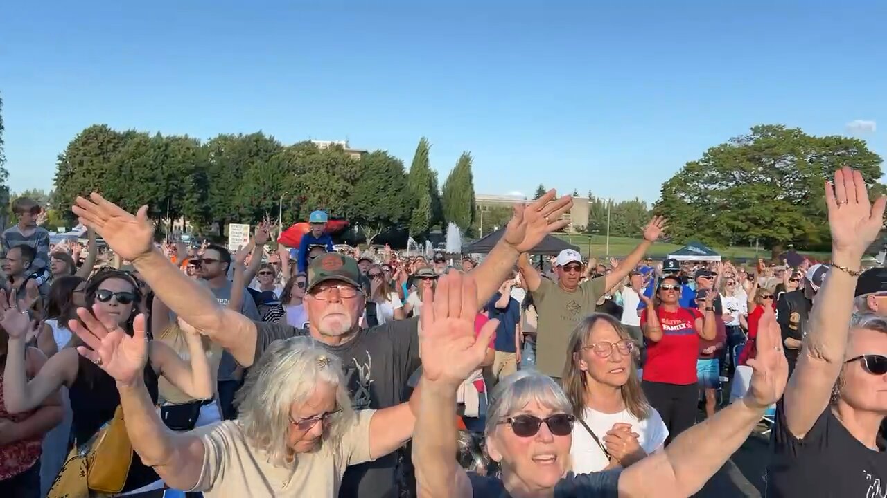 Let Us Worship at WA State Capitol