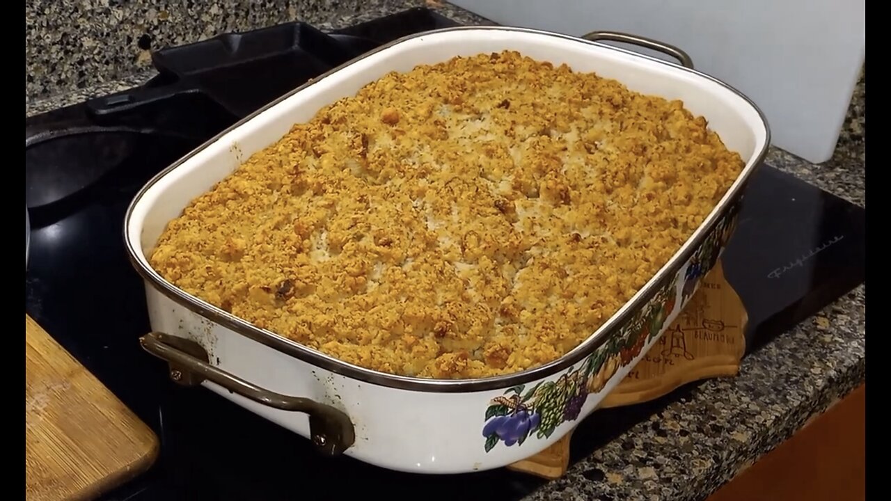 Homemade Cornbread Dressing