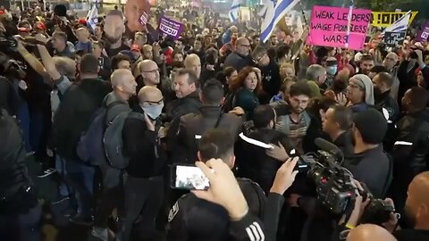 Anti-government protesters in Israel demand ceasefire and deal for hostages' return