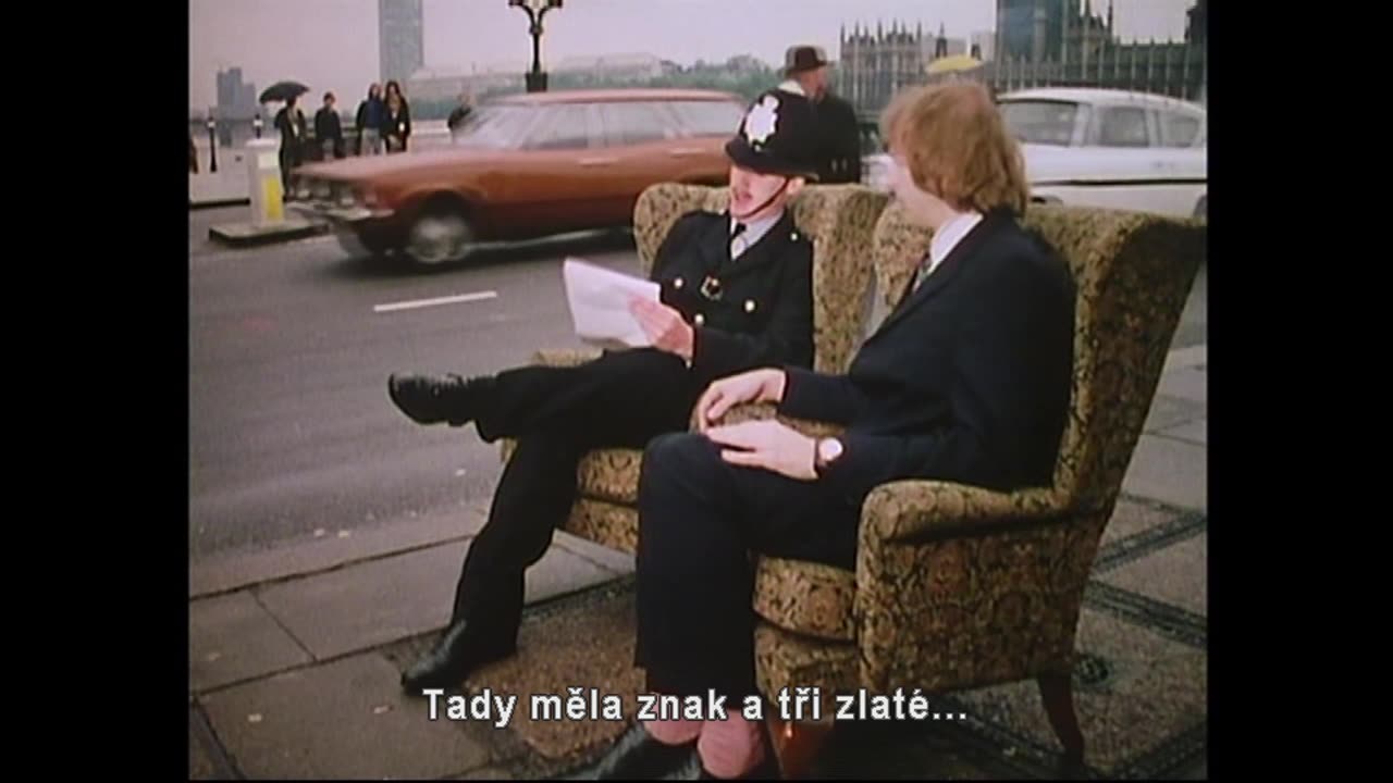 Monty Python's Flying Circus S4E04 (Hamlet napříč domovem a HandiCUP královny Viktorie, CZ sub.)