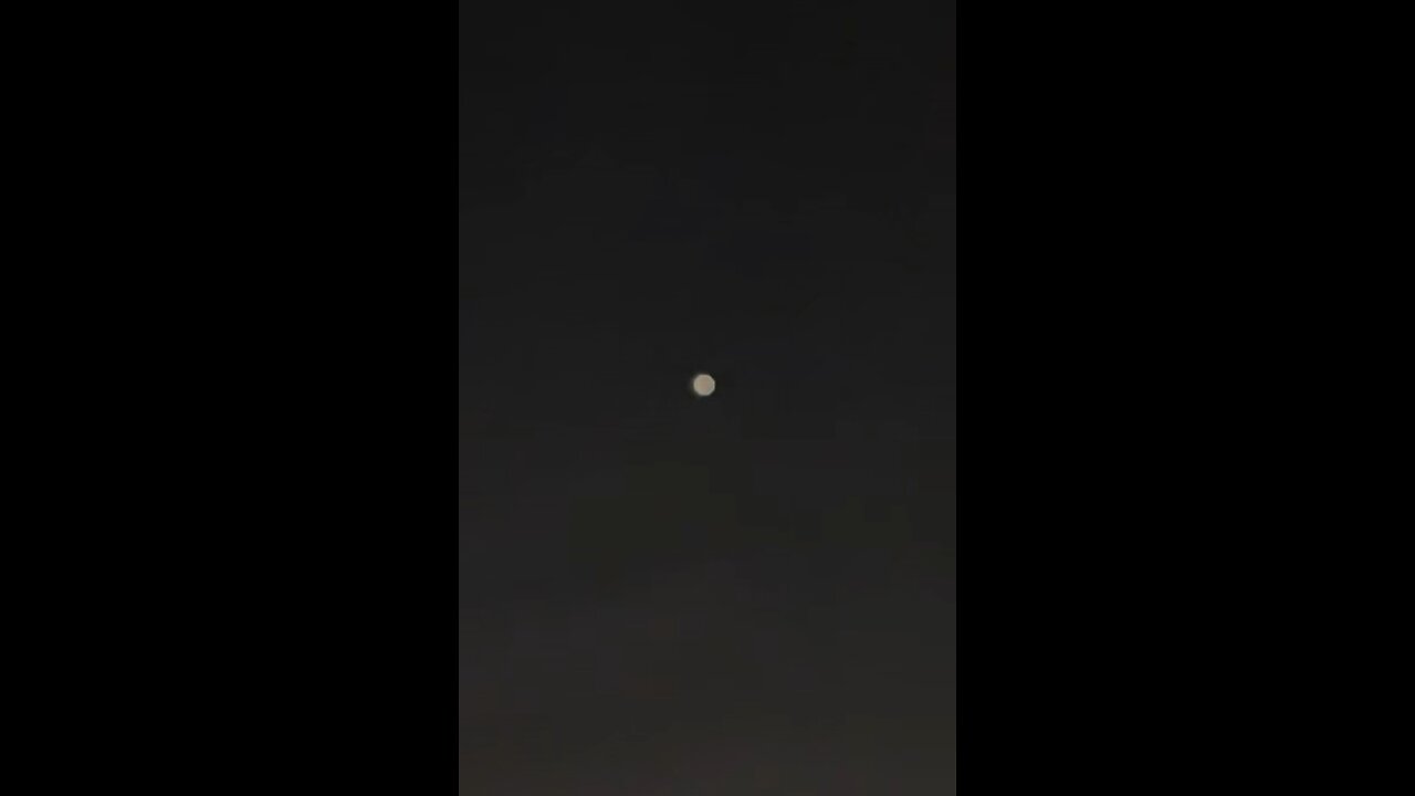 Orbs fill the New Jersey sky