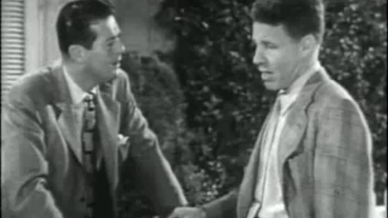 The Adventures of Ozzie and Harriet (1952) (Situation Comedy, Live Action 25:14)