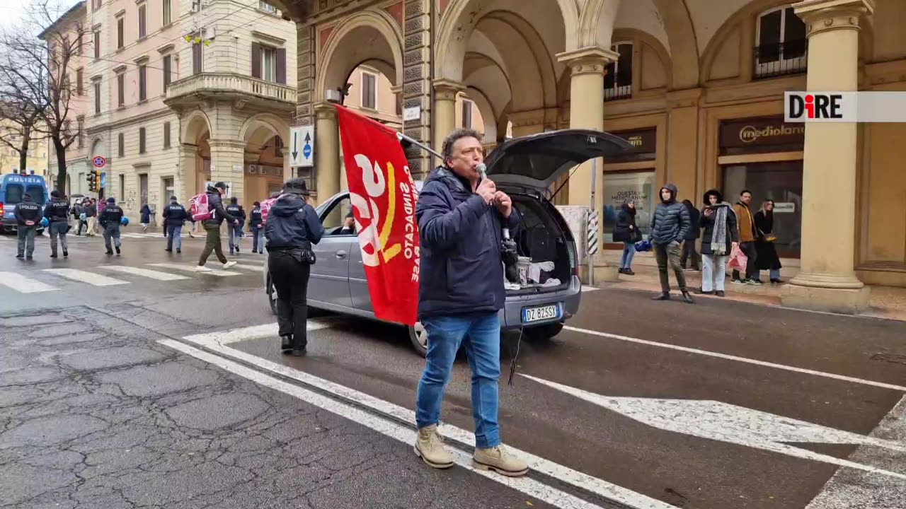 Bologna - "NON TPER DONIAMO", IN CORTEO CONTRO I RINCARI DEL BUS (01.03.25)