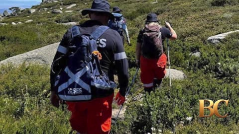 Hiker found after surviving for 2 weeks in Australian mountain range