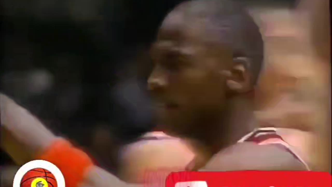 MICHAEL JORDAN!! Alley Oop narrado por Ramón Trecet 💪🏀