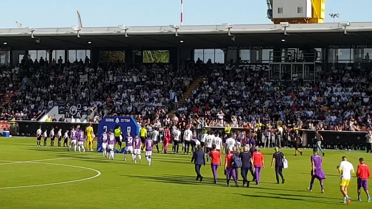 Spezia vs Fiorentina fantastic atmosphere