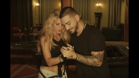 Shakira - Chantaje (Versión Salsa)[Official Video] ft. Maluma