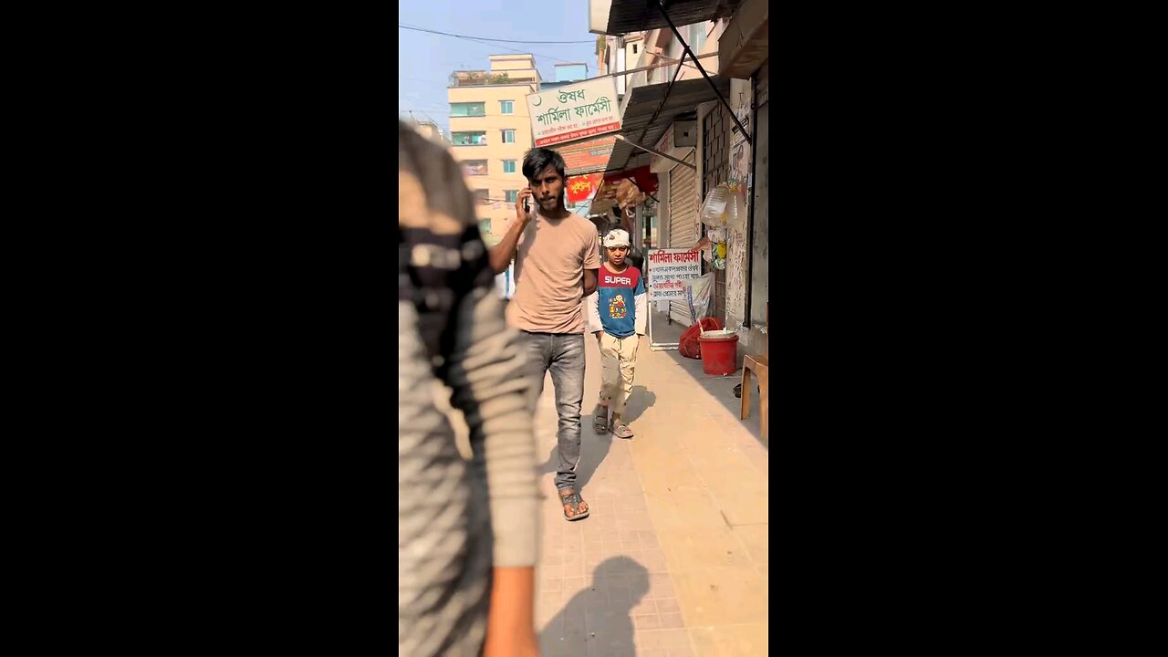 এলাকার পাতি নেতা 😎