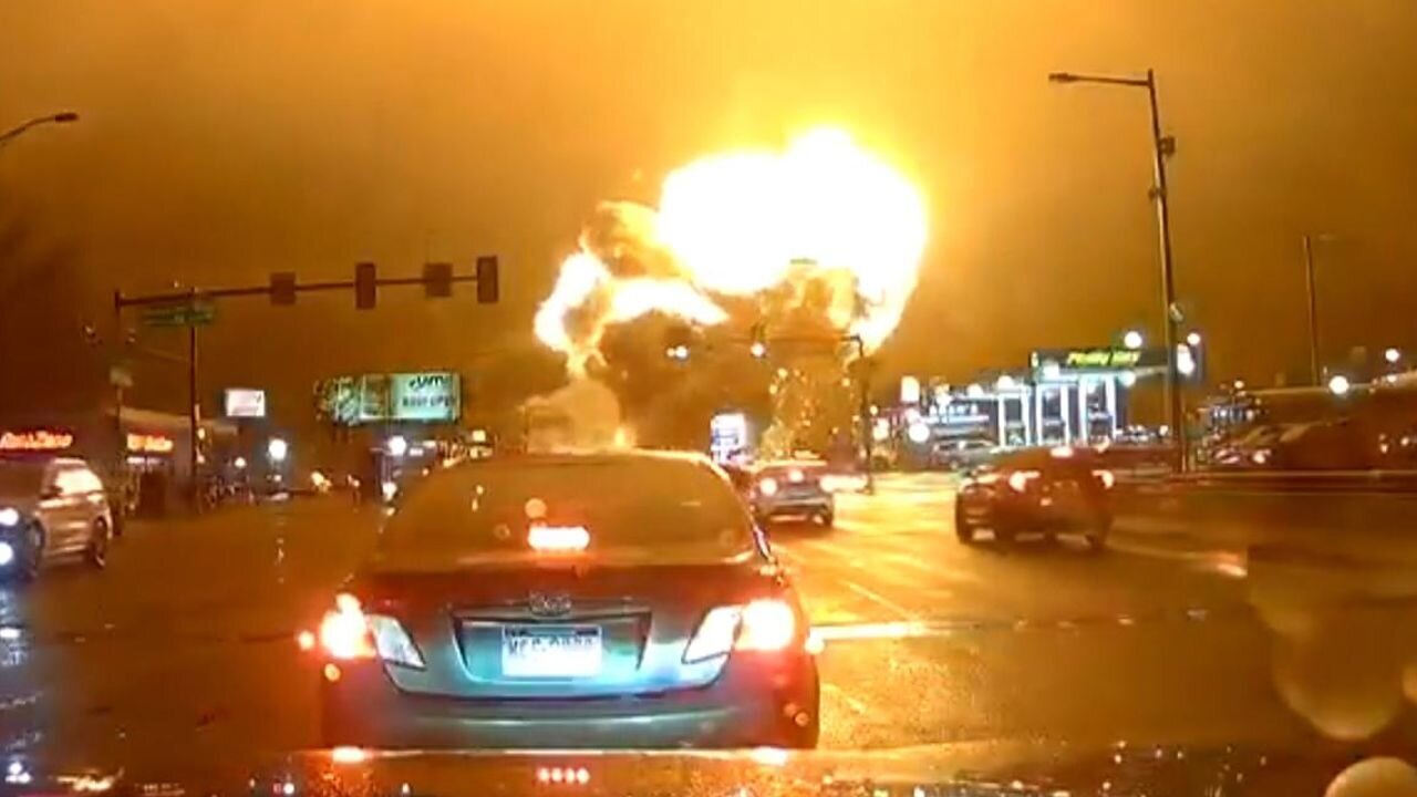 Video captures the moment a small plane crashes in Philadelphia