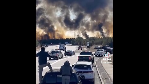 MASSIVE BRUSH FIRES BREAK-OUT👩‍🚒🚒🛣️🌲🔥🌱🚐🛻📸ON NEW YORK LONG ISLAND🌳🔥🚕🌾🚙👨‍🚒💫