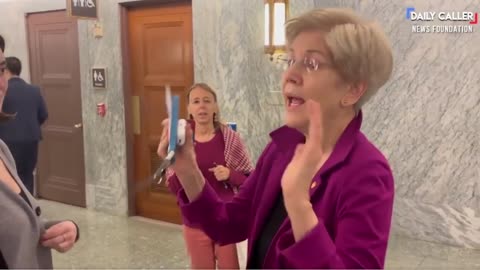 Elizabeth Warren nervously lies to reporters