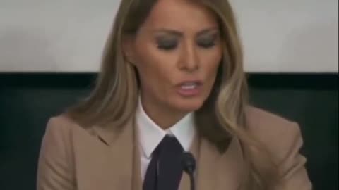 Melania Trump hosts a roundtable to protect the youth from online harm