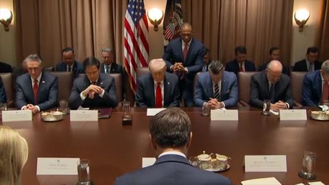 President Trump’s Cabinet Meeting Opens with Powerful Prayer from HUD Secretary Scott Turner