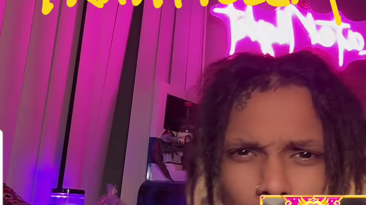 LATENIGHT INTO IT WITH HIS GIRLFRIEND OVER HER BLAND FOOD