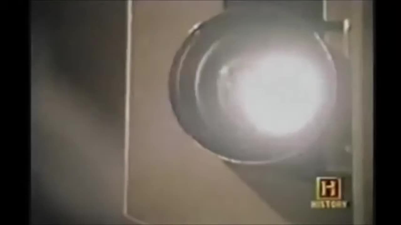 Groden synchronizes Dallas PD Dictabelt Audio w/ the Zapruder film