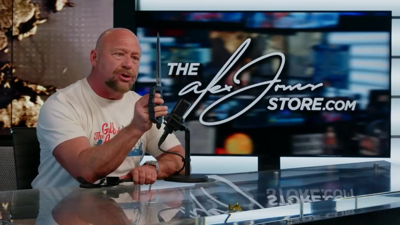 Tulsi Gabbard Removes Climate Change From Annual US Intelligence Threat Assessment