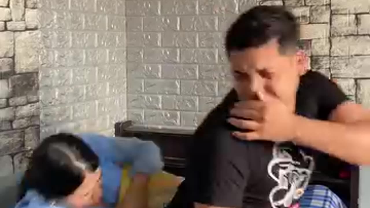 Funny husband and wife moments | Funny couple