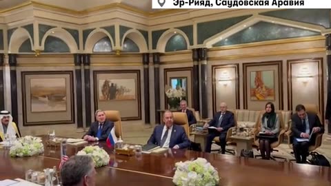 Саудитска Арабия е домакин на разговори между представители на Русия и САЩ