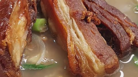 How to cook Overload Mungbean Soup with Fried Pork Chop! Ginisang Munggo Pinoy, Lutong Pinoy!