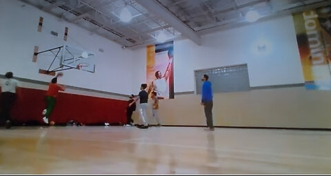 Basketball- Powerlifter Hoops at LA Fitness