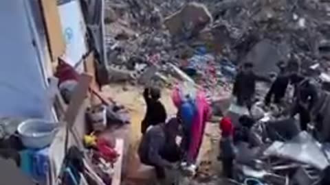 Palestinian Barbecue in Gaza