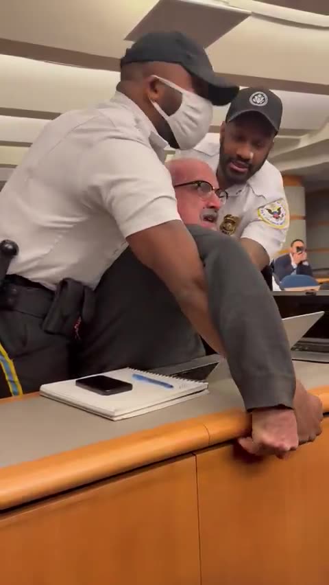 Democracy free western world treating of Journalists