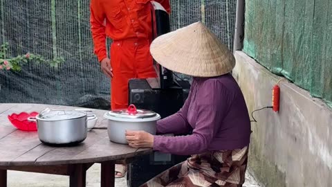 Mời anh em đi ăn giỗ bên cồn nhé