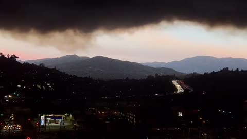 🔥🔥🔥🔥 Los Angeles this morning. Insurance companies cancelled policies right before the fires hit.