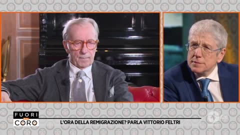 Clandestini Vittorio Feltri la picchia dura