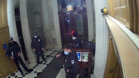 0216USCS02UpperSenateDoorInterior_2021-01-06_19h40min03s100ms.mp4