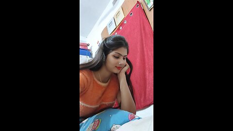 Aaj bahut aadh ye rahe ho tum