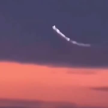 🇬🇧 Meanwhile over the UK