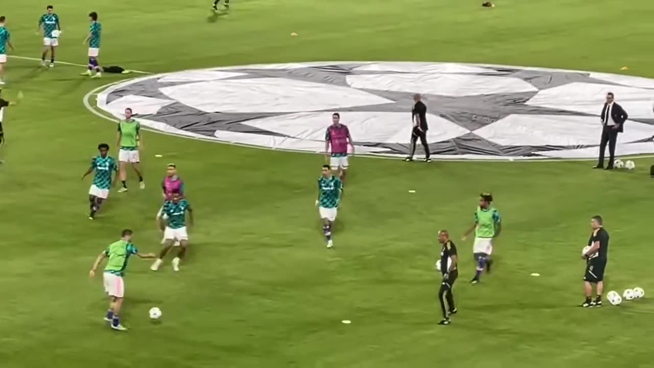 Maccabi Haifa vs Juventus before the match (UEFA Champions League)