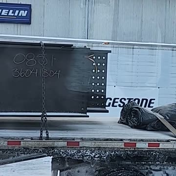 HES GONNA WISH HE DID IT RIGHT #ourtruckinglife #truckdrivers #reallifetruckers #trucker #truckdrive